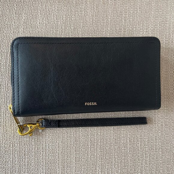 NWT Fossil Logan RFID Zip Around Clutch Wallet - Picture 1 of 4
